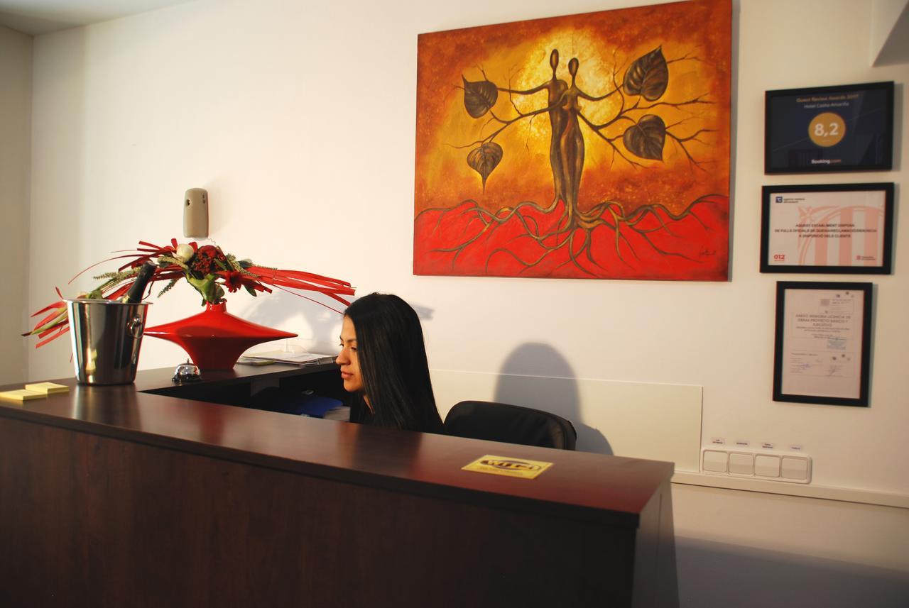 Casita Amarilla Love hotel